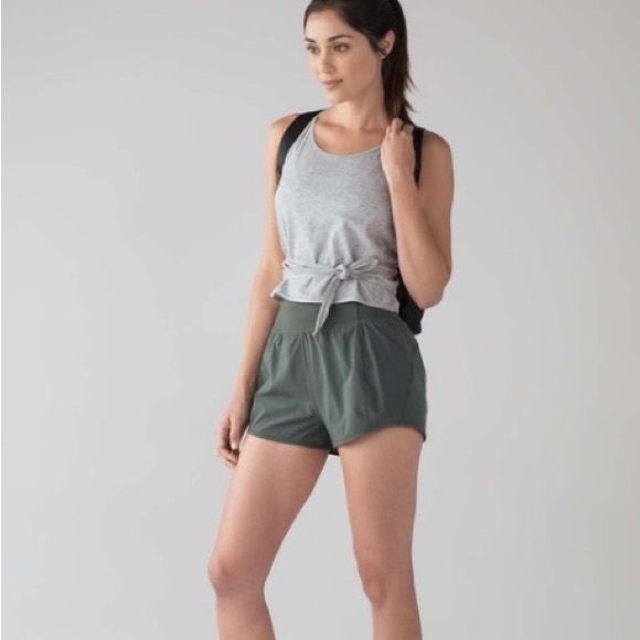 Gray crop Lululemon tank top - Picture 3 of 3